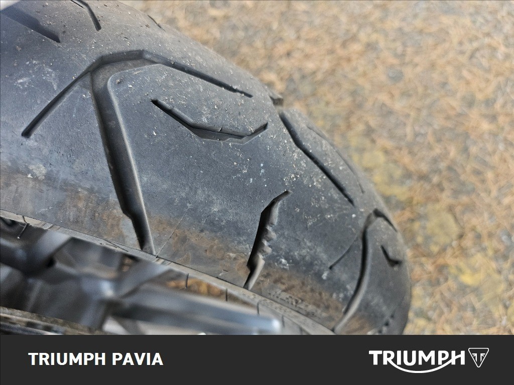 TRIUMPH Tiger 800 Abs