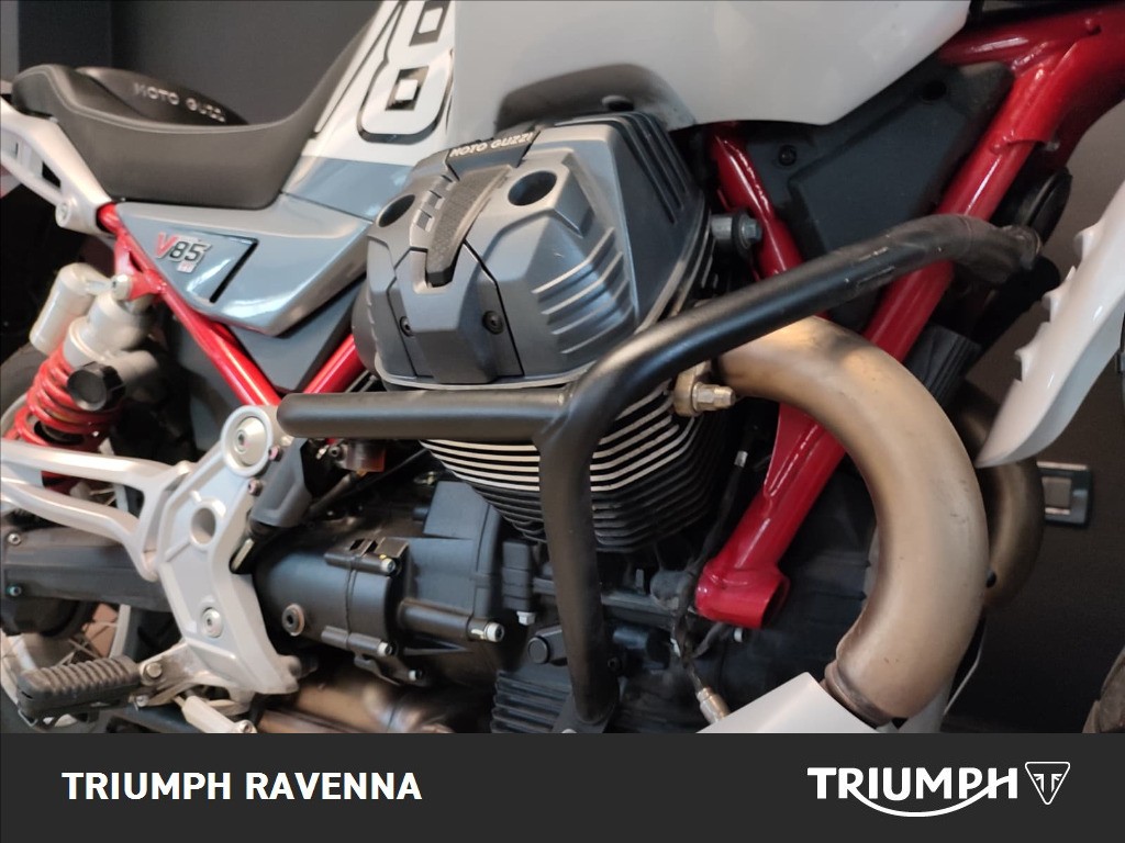 MOTO GUZZI V85 TT Abs
