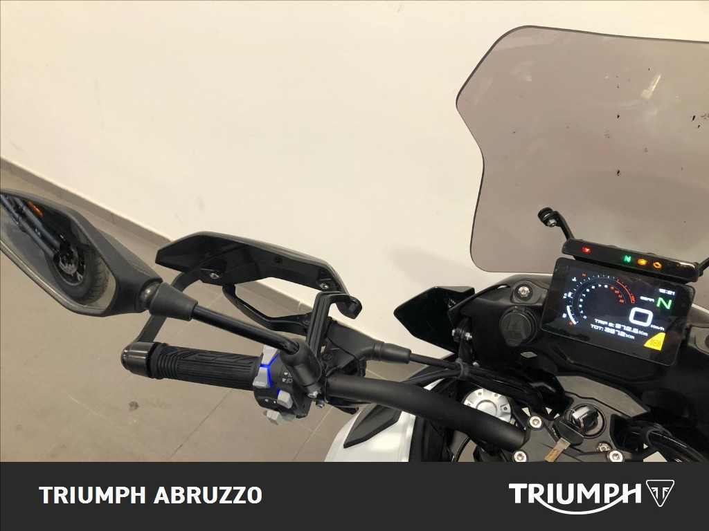 BENELLI TRK 702 Abs