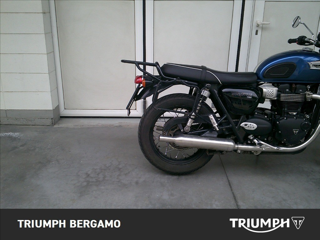 TRIUMPH Bonneville 900 T100 Chrome Edition