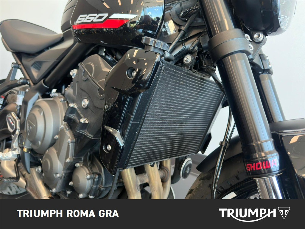 TRIUMPH Trident 660 Jet Black Abs