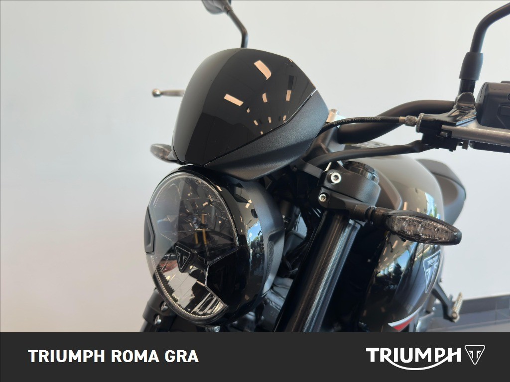 TRIUMPH Trident 660 Jet Black Abs