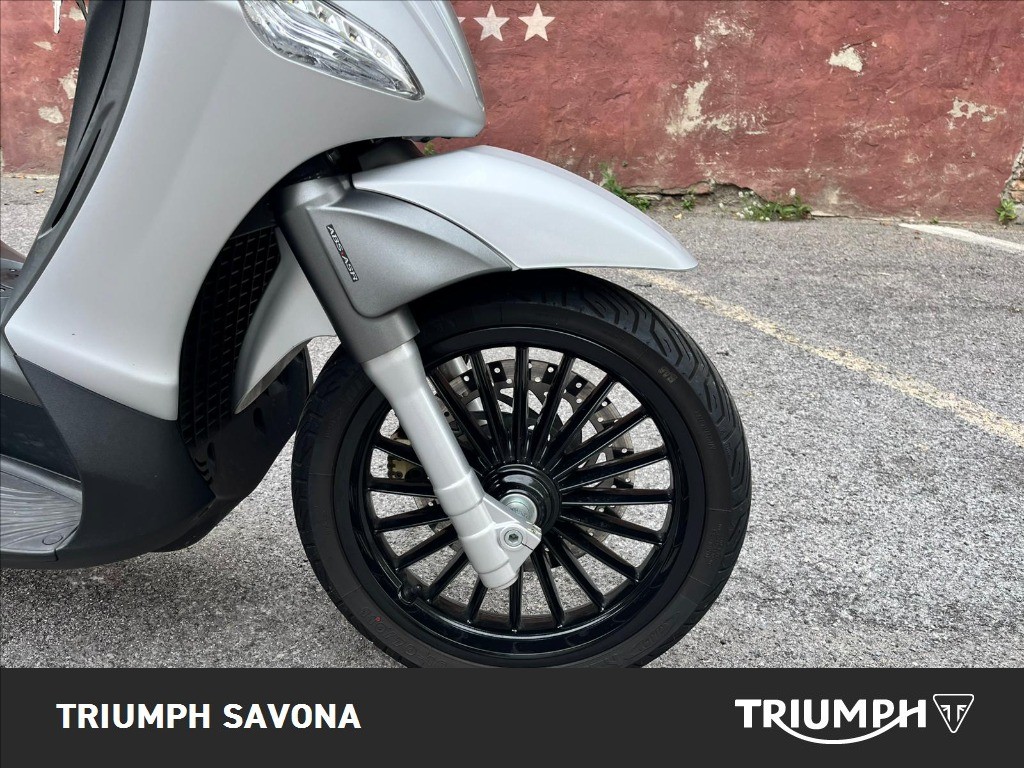 PIAGGIO Beverly 300 ie S Abs-asr