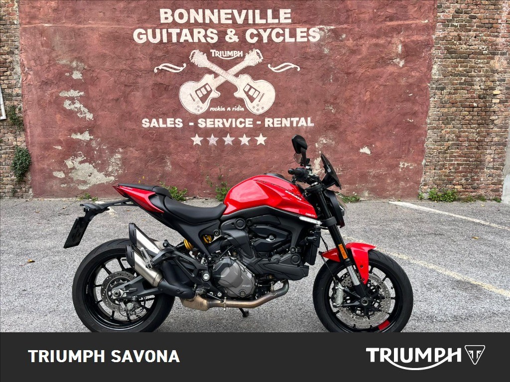 DUCATI Monster 937 Red