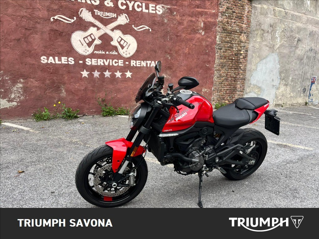 DUCATI Monster 937 Red