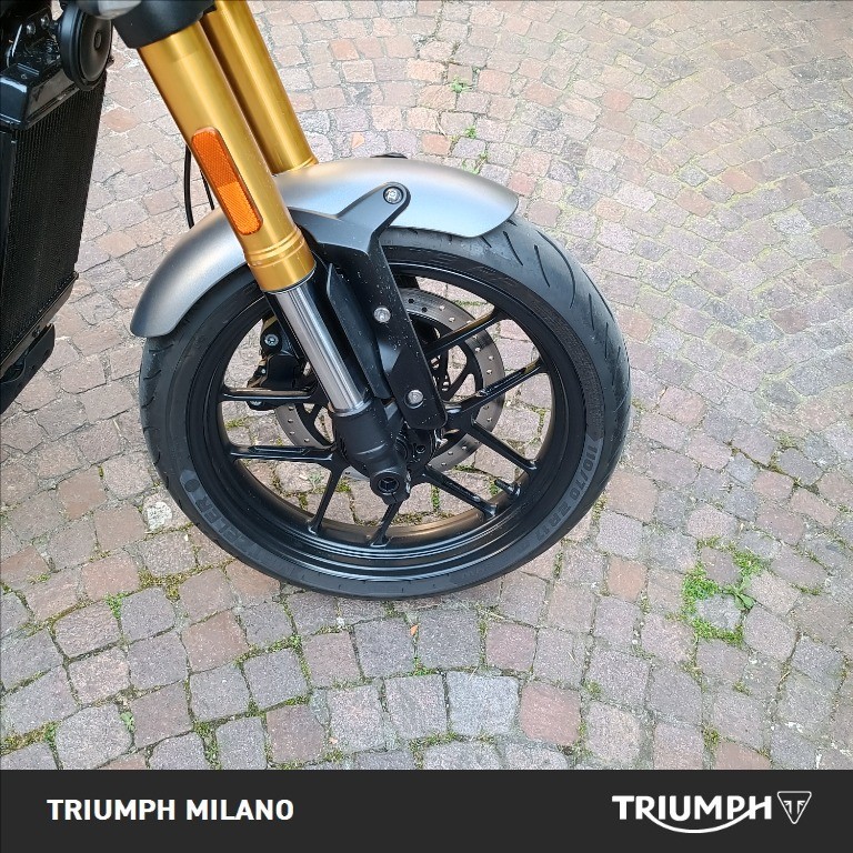 TRIUMPH Speed 400 Abs