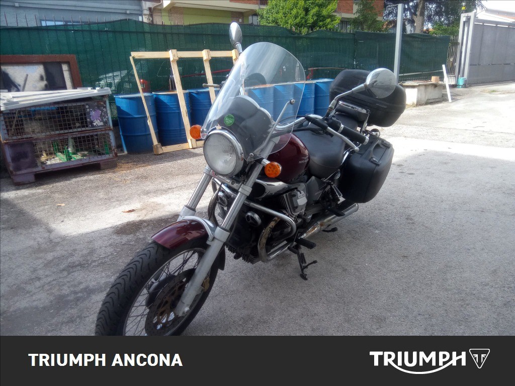 MOTO GUZZI Nevada 750 