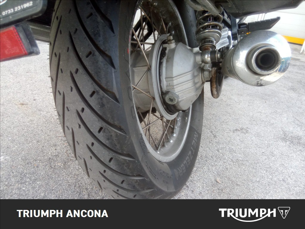 MOTO GUZZI Nevada 750 
