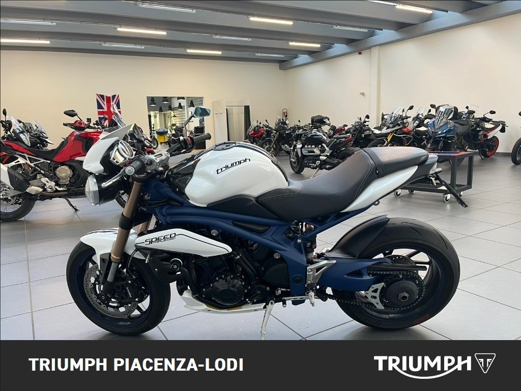 TRIUMPH Speed Triple 1050 SE