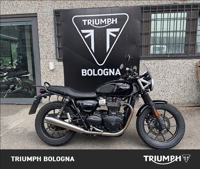 TRIUMPH Street Twin 900 