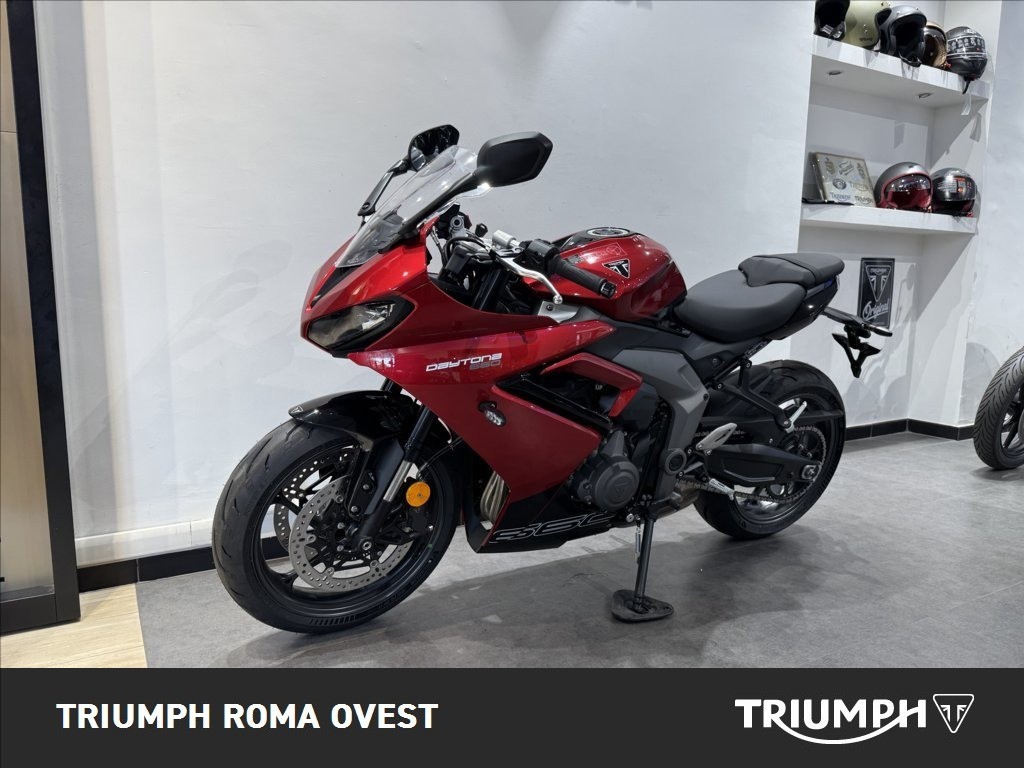 TRIUMPH Daytona 660 Abs