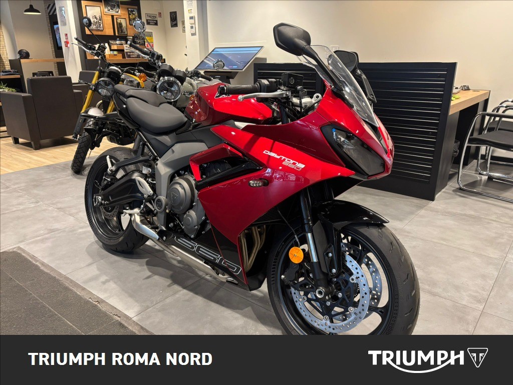 TRIUMPH Daytona 660 Abs #1