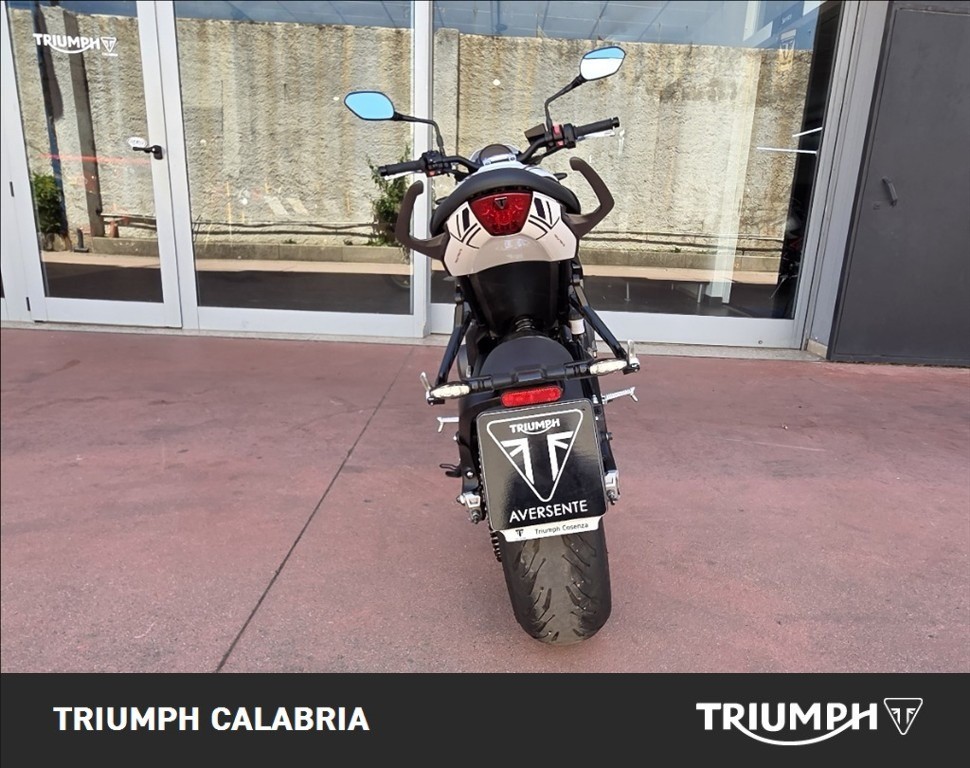 TRIUMPH Trident 660 Triple Tribute Abs