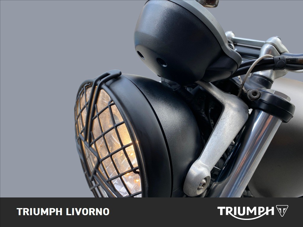 TRIUMPH Street Twin 900 