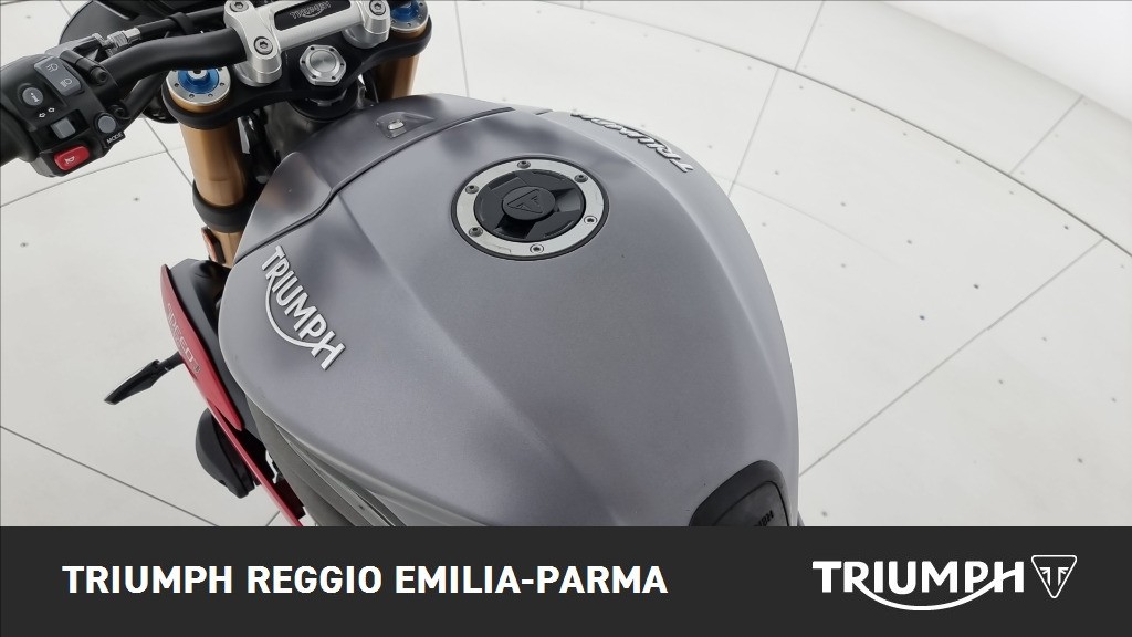TRIUMPH Speed Triple R 1050 Abs