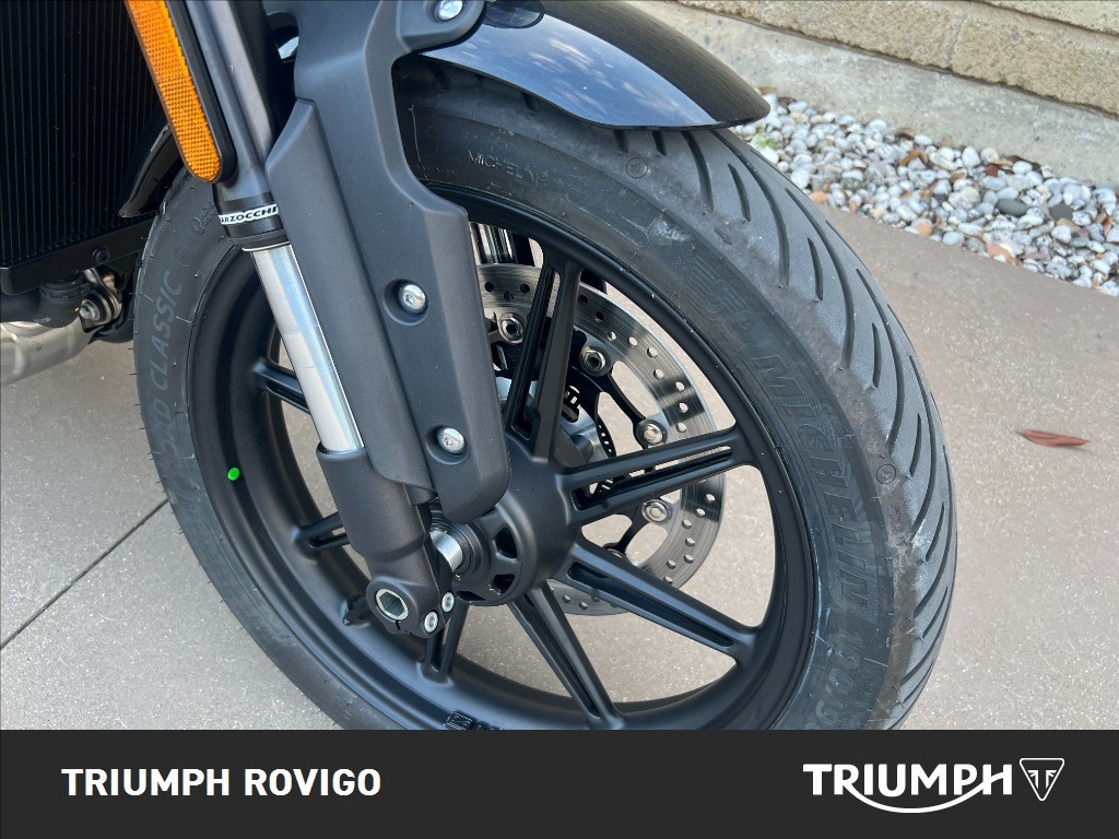 TRIUMPH Speed Twin 900 Abs