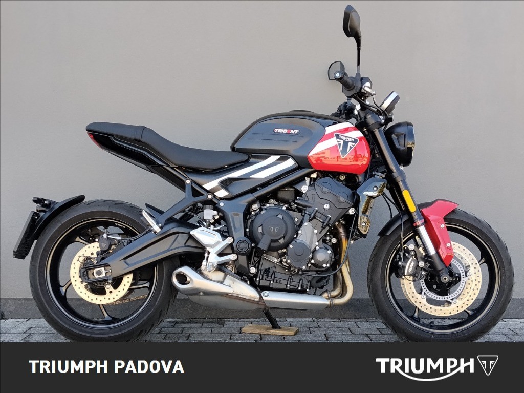 TRIUMPH Trident 660 Diablo Red / Sapphire Black Abs