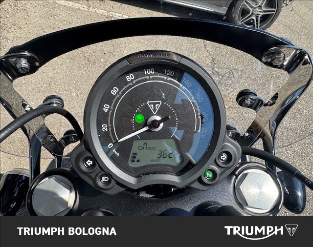 TRIUMPH Bonneville 1200 Speedmaster 