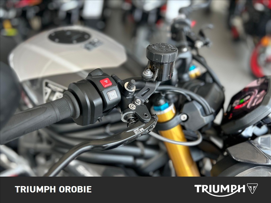 TRIUMPH Speed Triple 1200 RS Abs