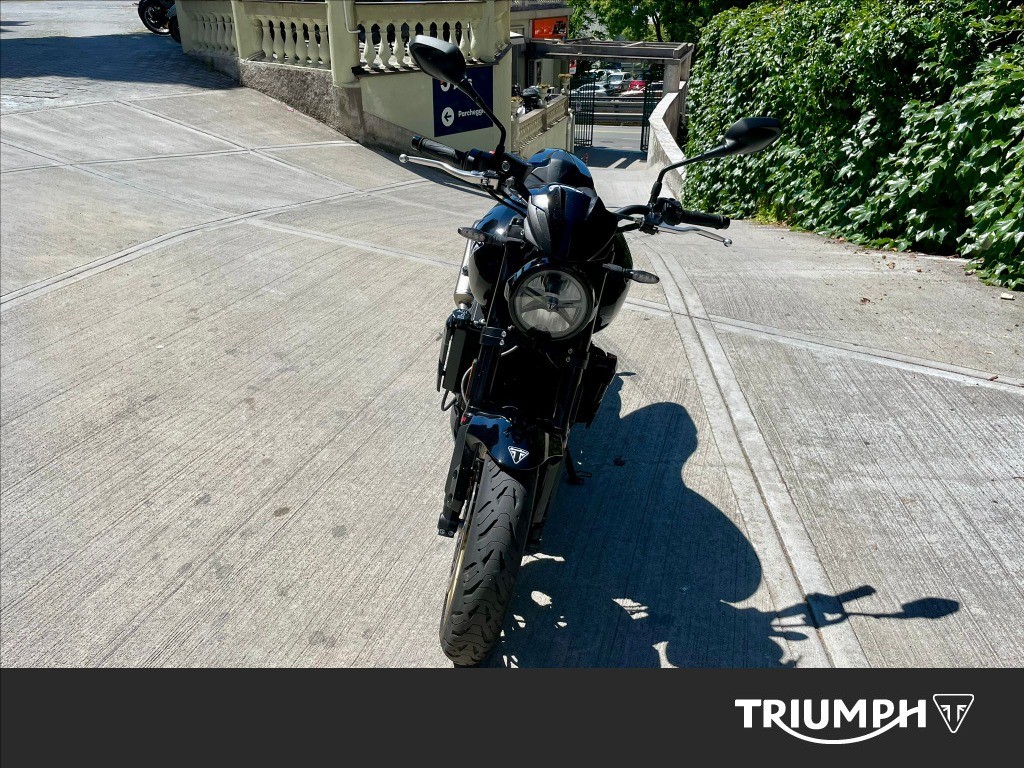 TRIUMPH Trident 800 Jet Black Abs