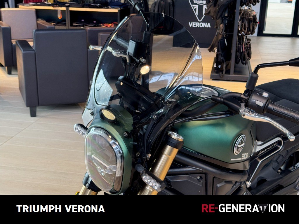 BENELLI Leoncino 800 