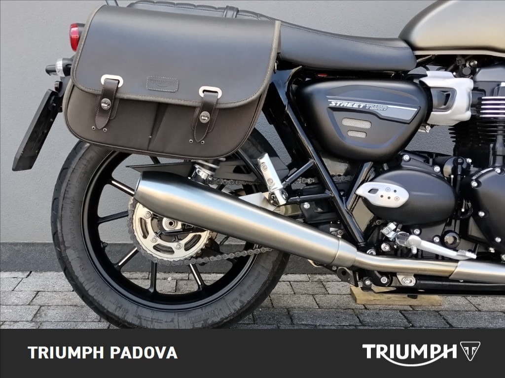 TRIUMPH Street Twin 900 