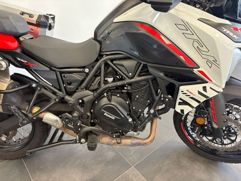 BENELLI TRK 702 X abs