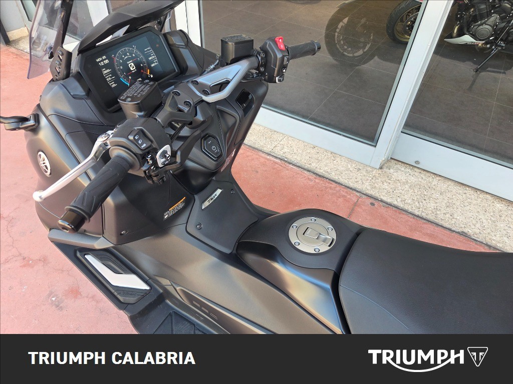 YAMAHA T-Max 560 Abs