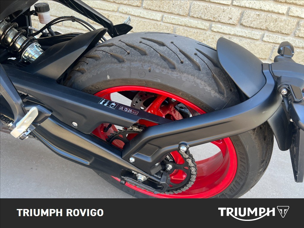 TRIUMPH Trident 660 Triple Tribute dep.A2 Abs