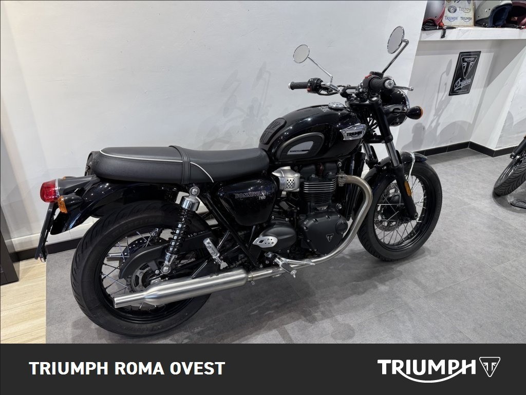 TRIUMPH Bonneville 900 T100  #4
