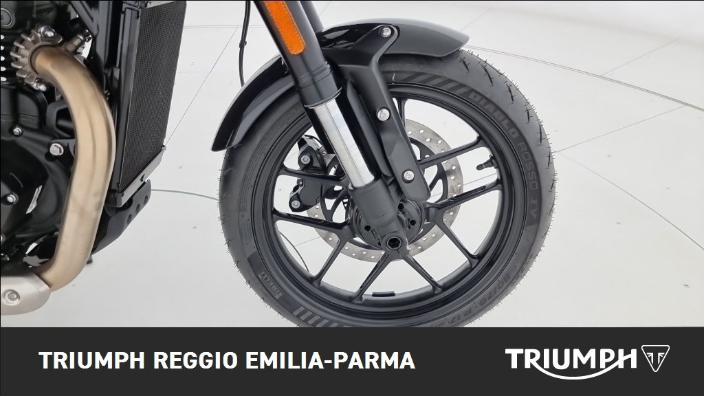 TRIUMPH Thruxton 400 Pearl Metallic White / Storm Grey Abs