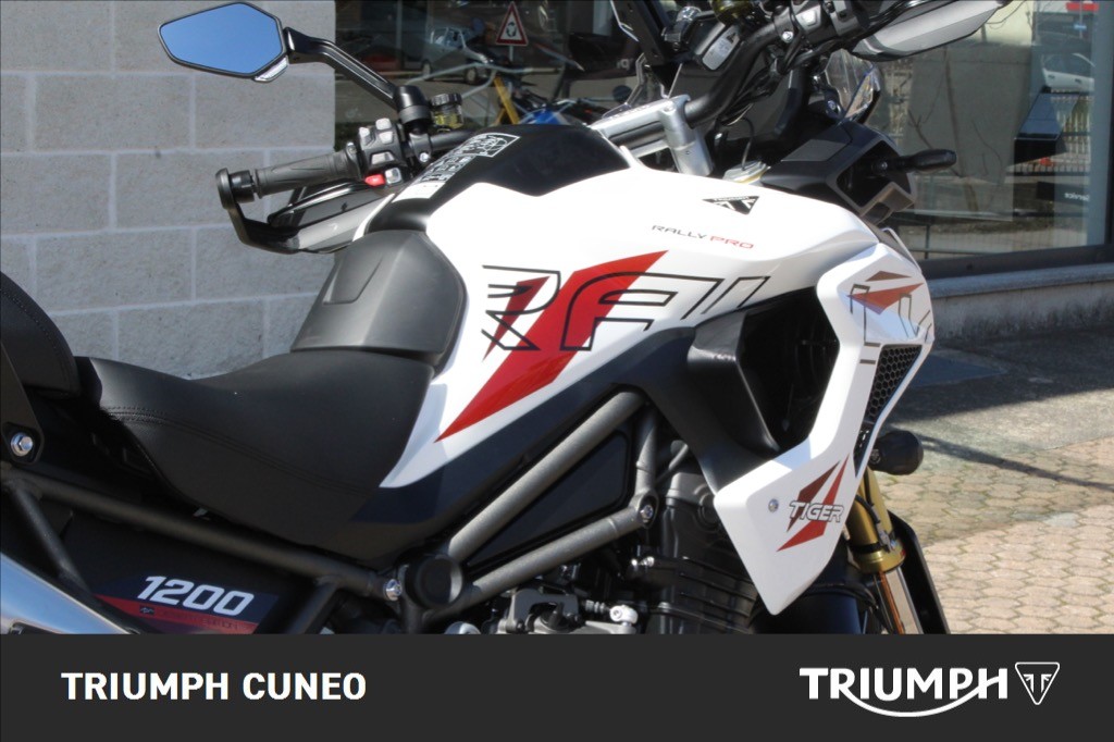 TRIUMPH Tiger 1200 Desert Edition Abs