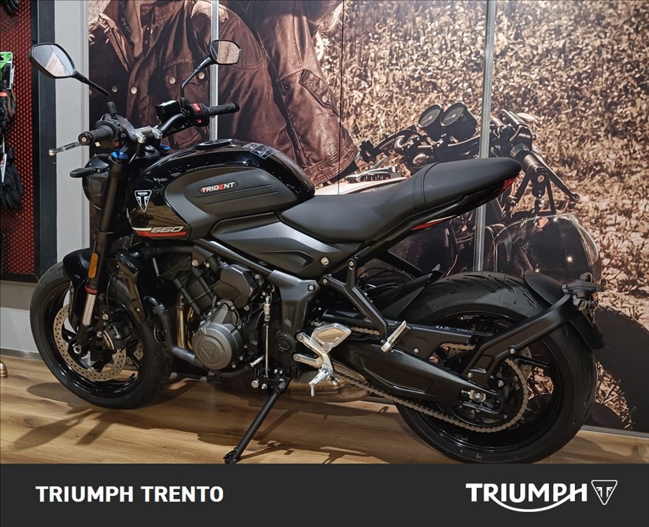 TRIUMPH Trident 660 Jet Black Abs #3