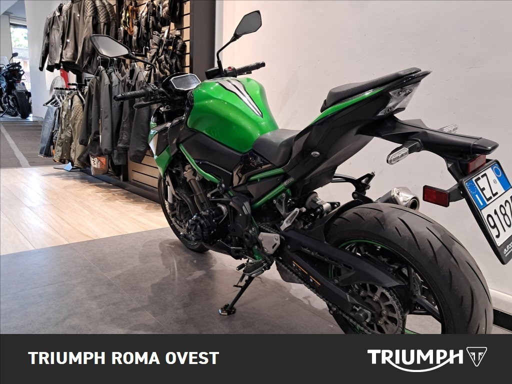 KAWASAKI Z 900 