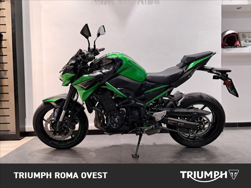 KAWASAKI Z 900 