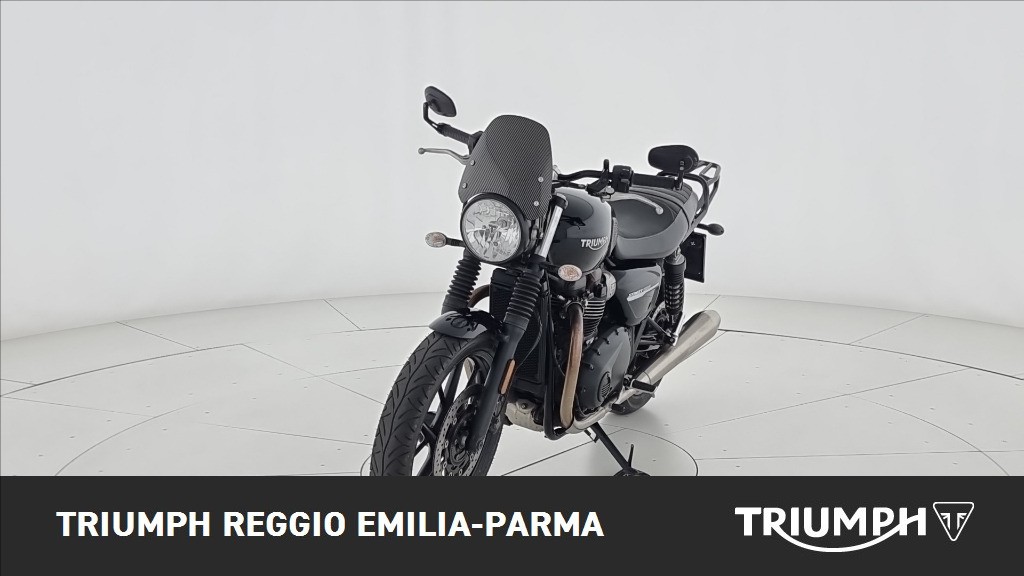 TRIUMPH Street Twin 900 