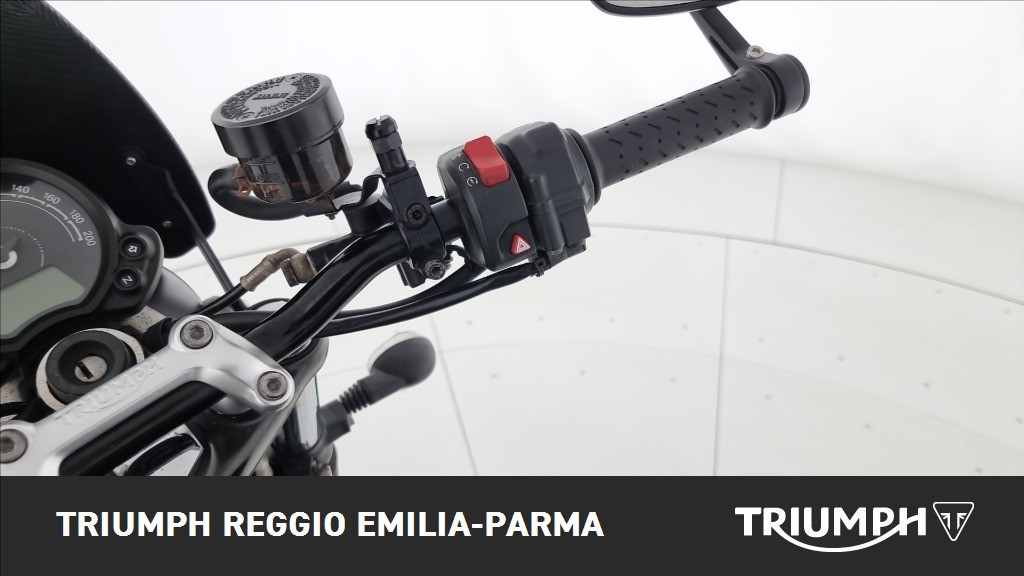 TRIUMPH Street Twin 900 