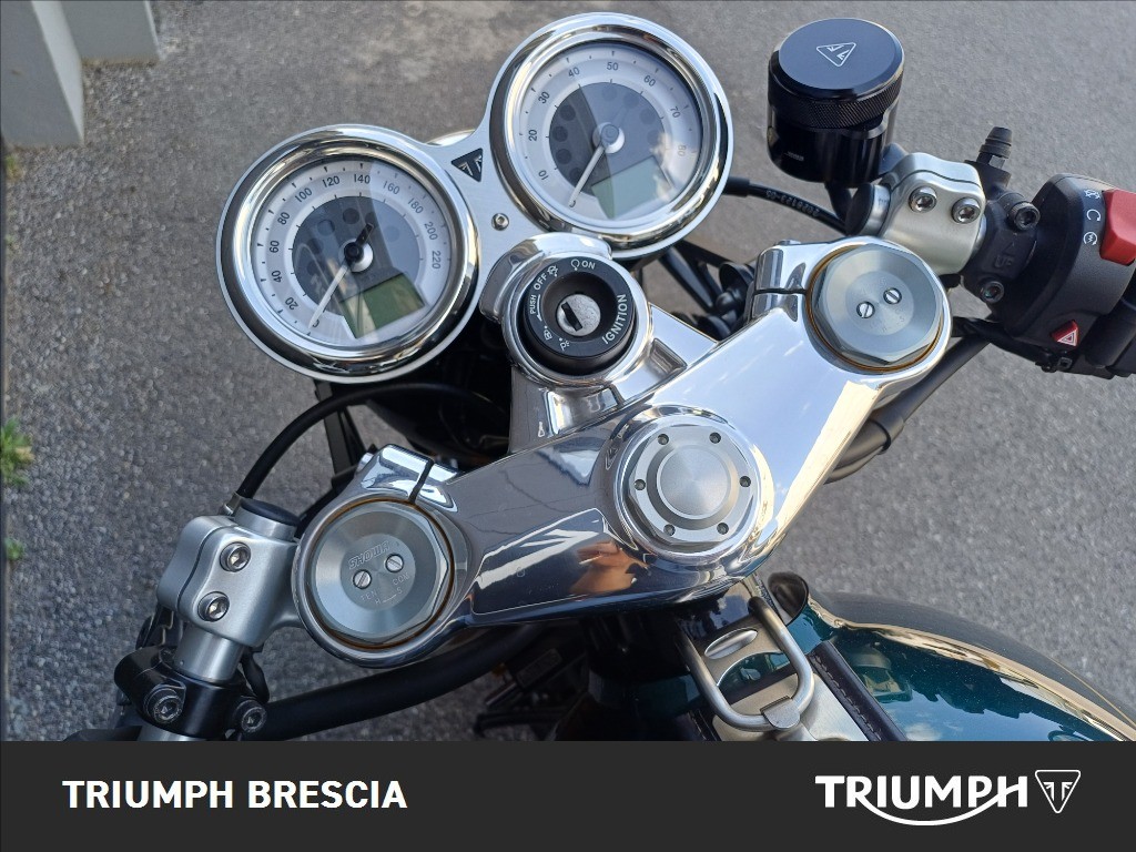TRIUMPH Thruxton 1200 RS Final Edition