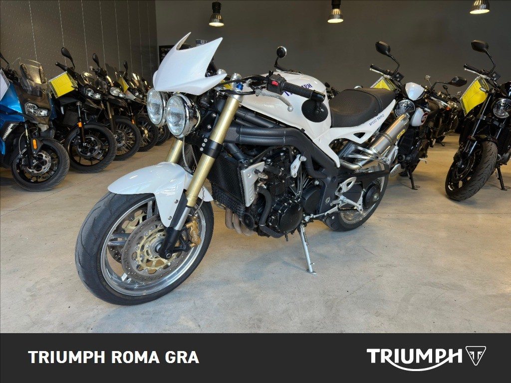 TRIUMPH Speed Triple 1050 