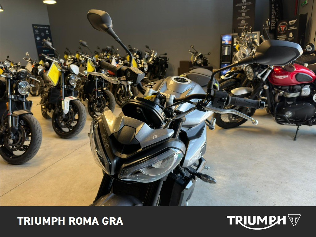 TRIUMPH Street Triple 765 R