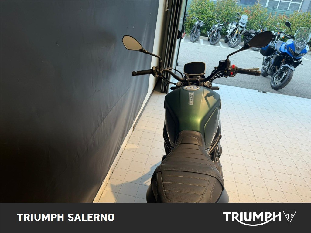 BENELLI Leoncino 800 