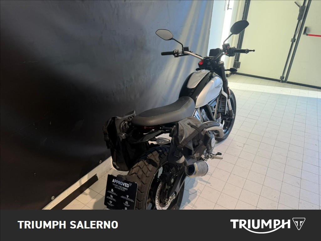 DUCATI Scrambler 800 Icon #3