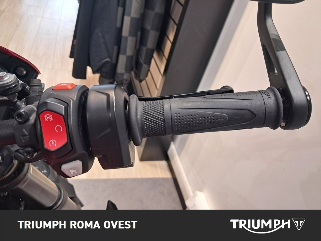 TRIUMPH Street Triple 765 RS