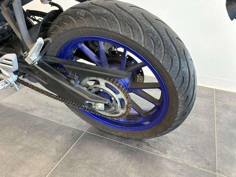 YAMAHA YZF R125 R 125 Abs