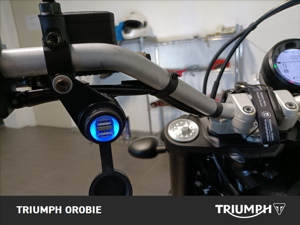 DUCATI Scrambler 800 Icon Dark