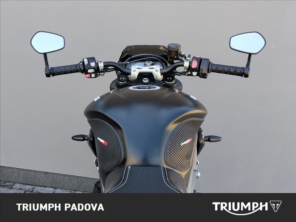TRIUMPH Street Triple 765 RS