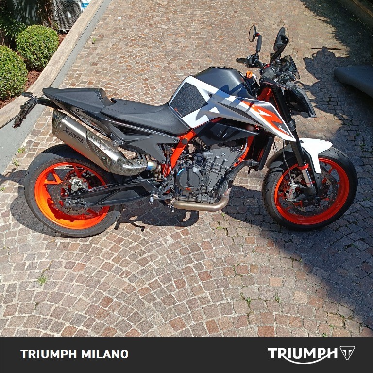 KTM 890 Duke R