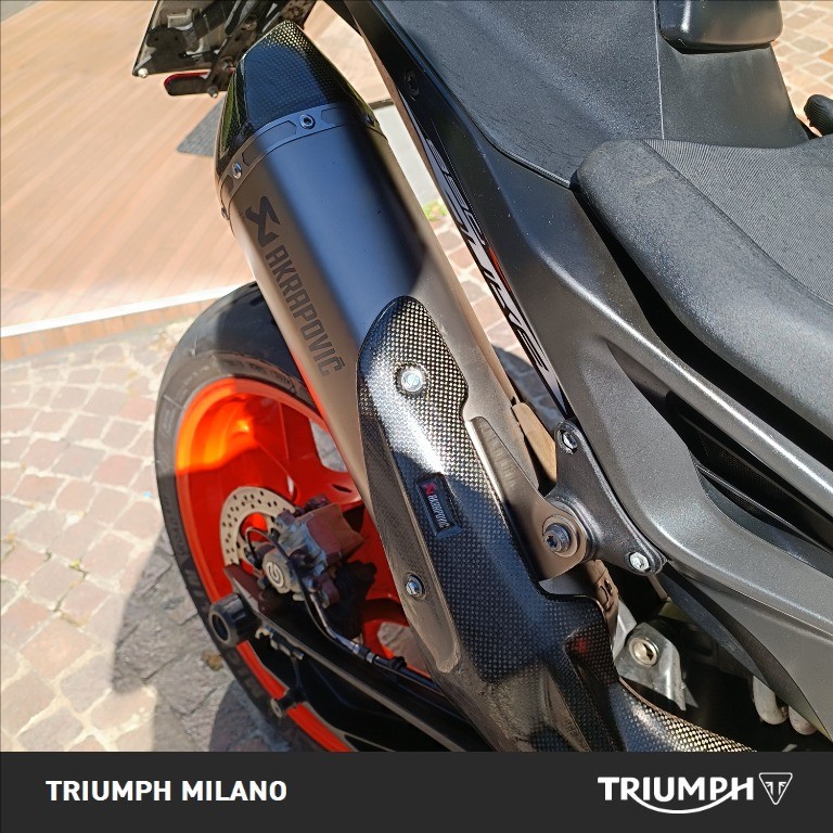 KTM 890 Duke R