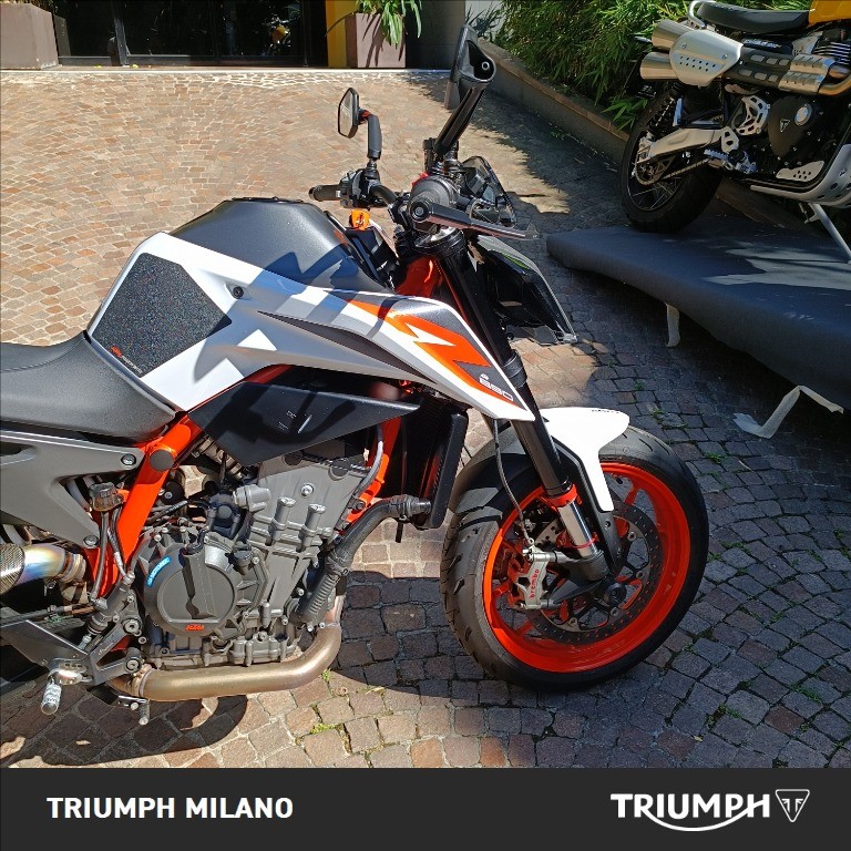 KTM 890 Duke R
