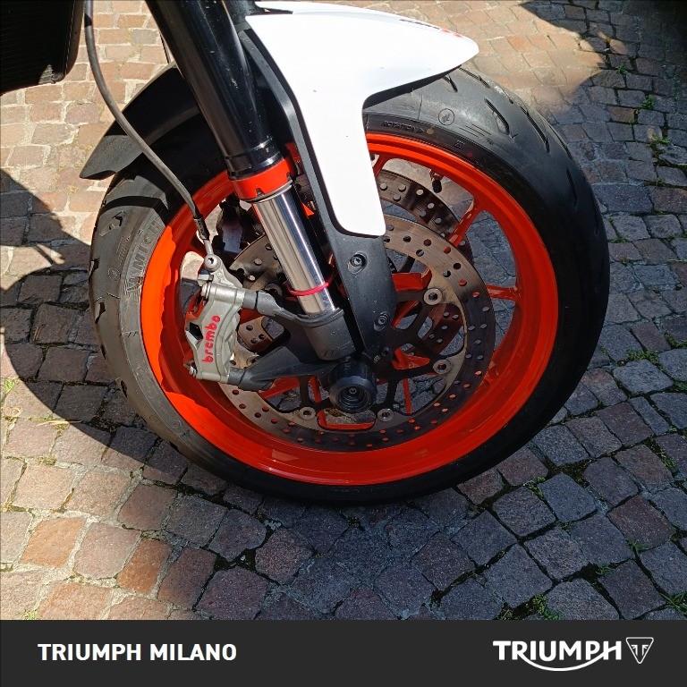KTM 890 Duke R